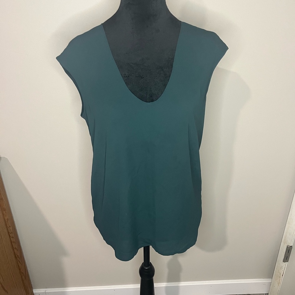 J Crew Sleeveless Blouse